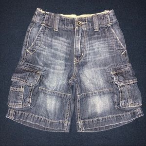 Big boys Gap size 6 lightweight denim shorts